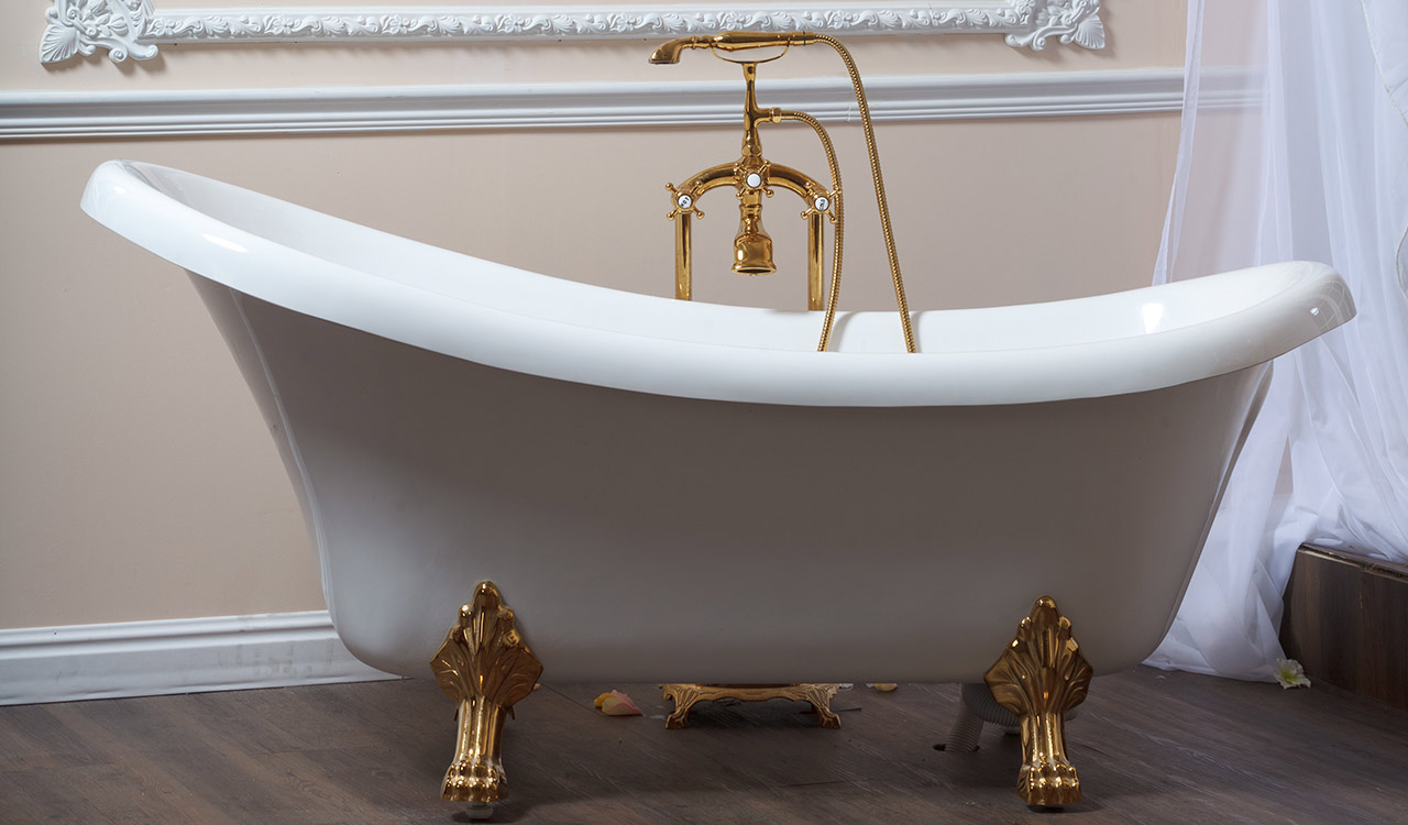 fancy-classic-bathtub-installation-vt Beautiful custom design build bathroom installations.